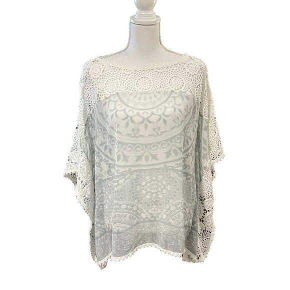 Hale Bob Beachy Mandala Print Tunic Top Sz M Grey White Crochet Trim Boho Resort - Picture 1 of 8